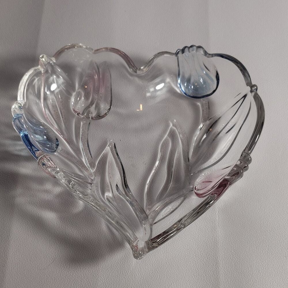 Mikasa Tivoli Heart Shaped Dish 5" Crystal Clear Blue Pink Embossed Tulips